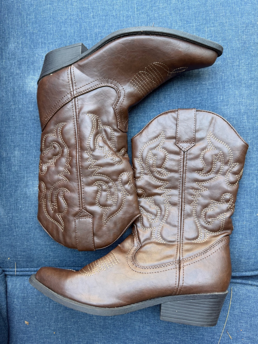 Madden Girl Brown Embroidered Western Heeled Boots- worn once - 8 - Picture 8 of 11